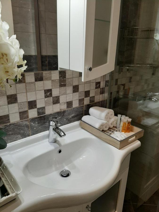 Luny Apartment روس المظهر الخارجي الصورة