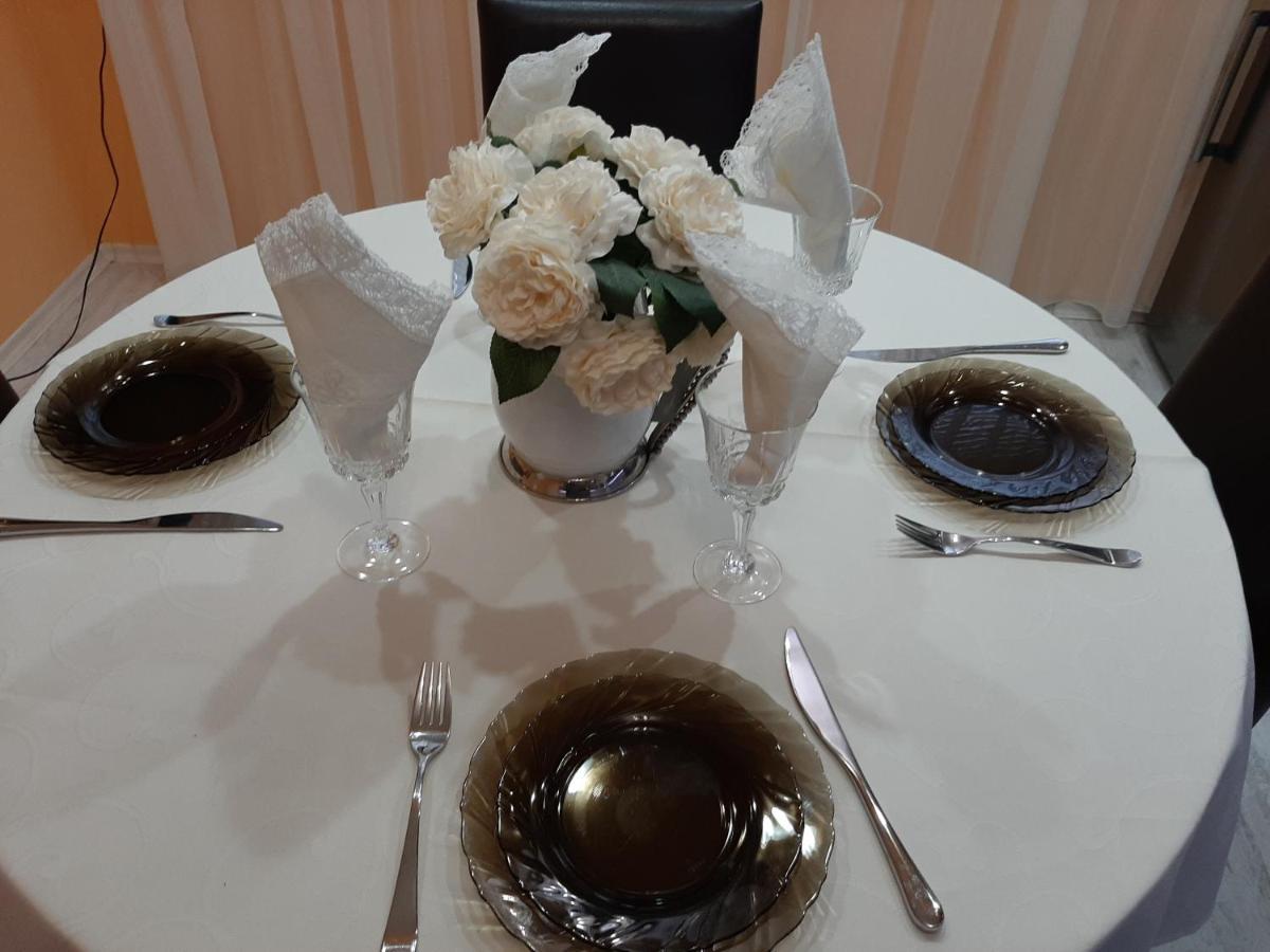 Luny Apartment روس المظهر الخارجي الصورة