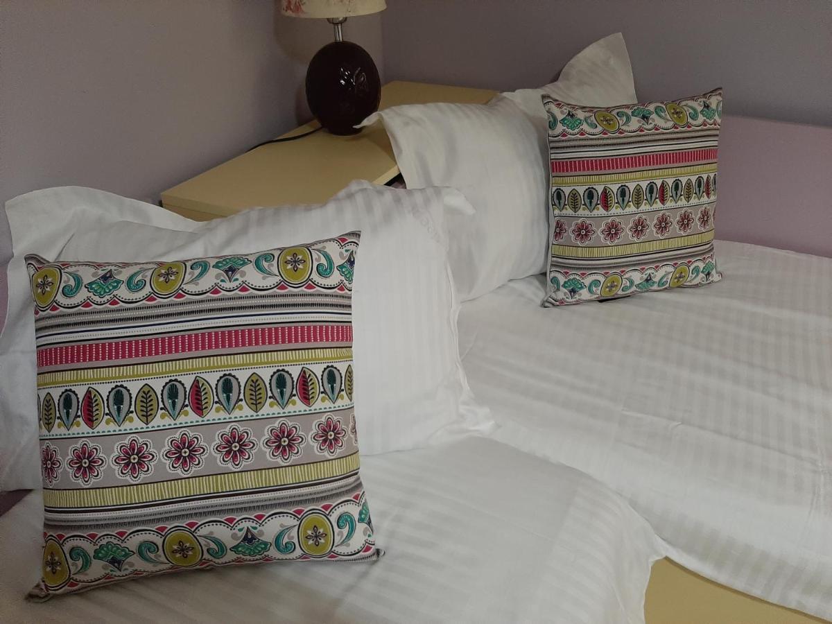 Luny Apartment روس المظهر الخارجي الصورة