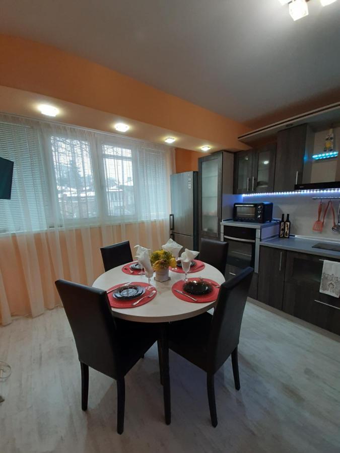 Luny Apartment روس المظهر الخارجي الصورة