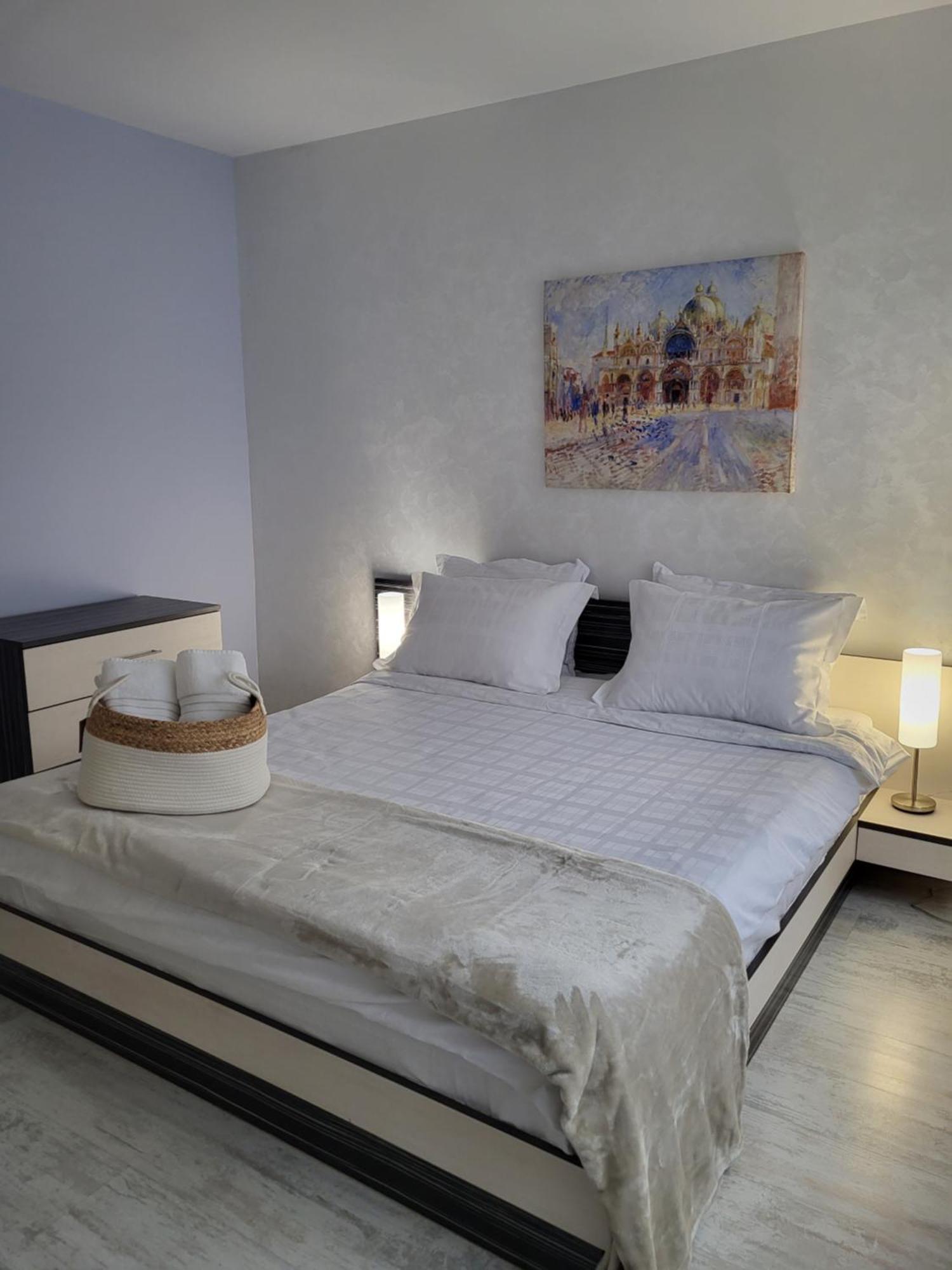 Luny Apartment روس المظهر الخارجي الصورة
