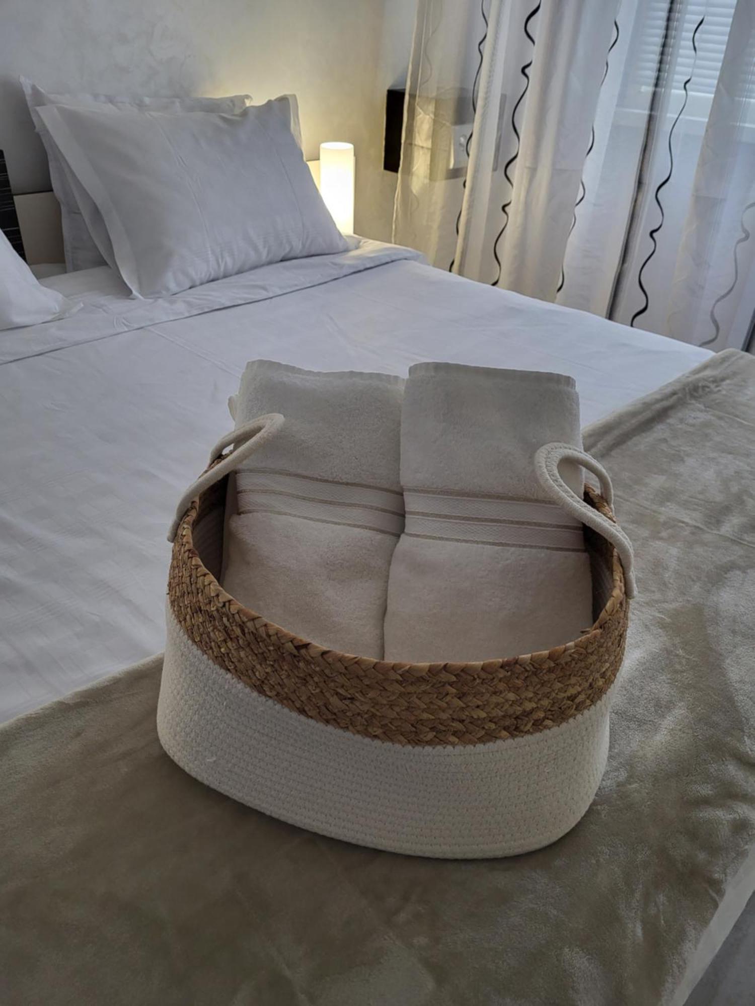 Luny Apartment روس المظهر الخارجي الصورة