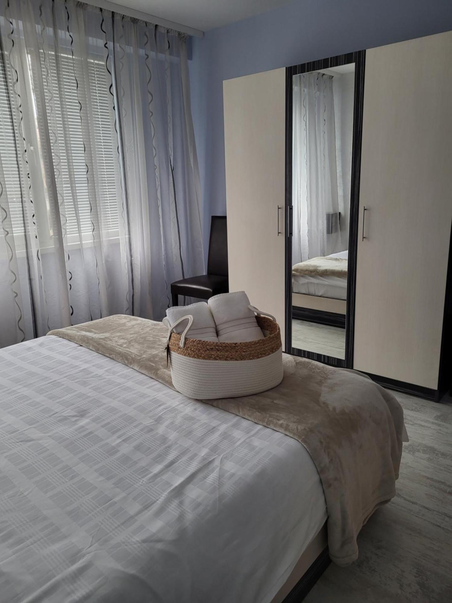 Luny Apartment روس المظهر الخارجي الصورة